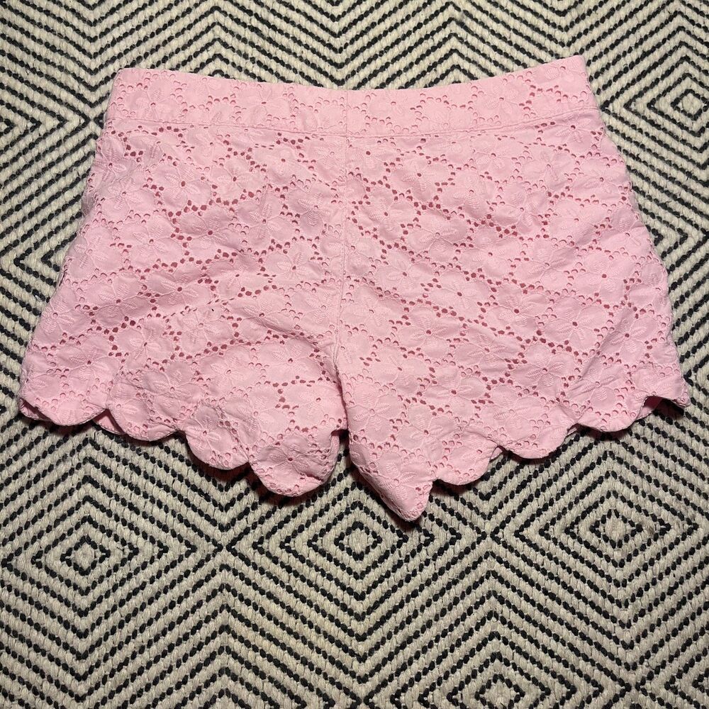 LILLY PULITZER BUTTERCUP Cabana Pink Charleston Eyelet Scallop Hem Shorts - Picture 2 of 8